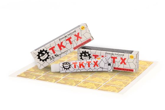 टीकेटीएक्स सुन्न करने वाली क्रीम जिसमें लिडोकेन 3-5 घंटे दर्द से राहत और अर्ध-स्थायी मेकअप के लिए है