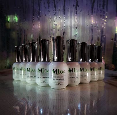 AMIGO जेल नेल पॉलिश 18ml स्वनिर्धारित लेबल रंग यूवी एलईडी लैंप जेल पोलिश को सोखें